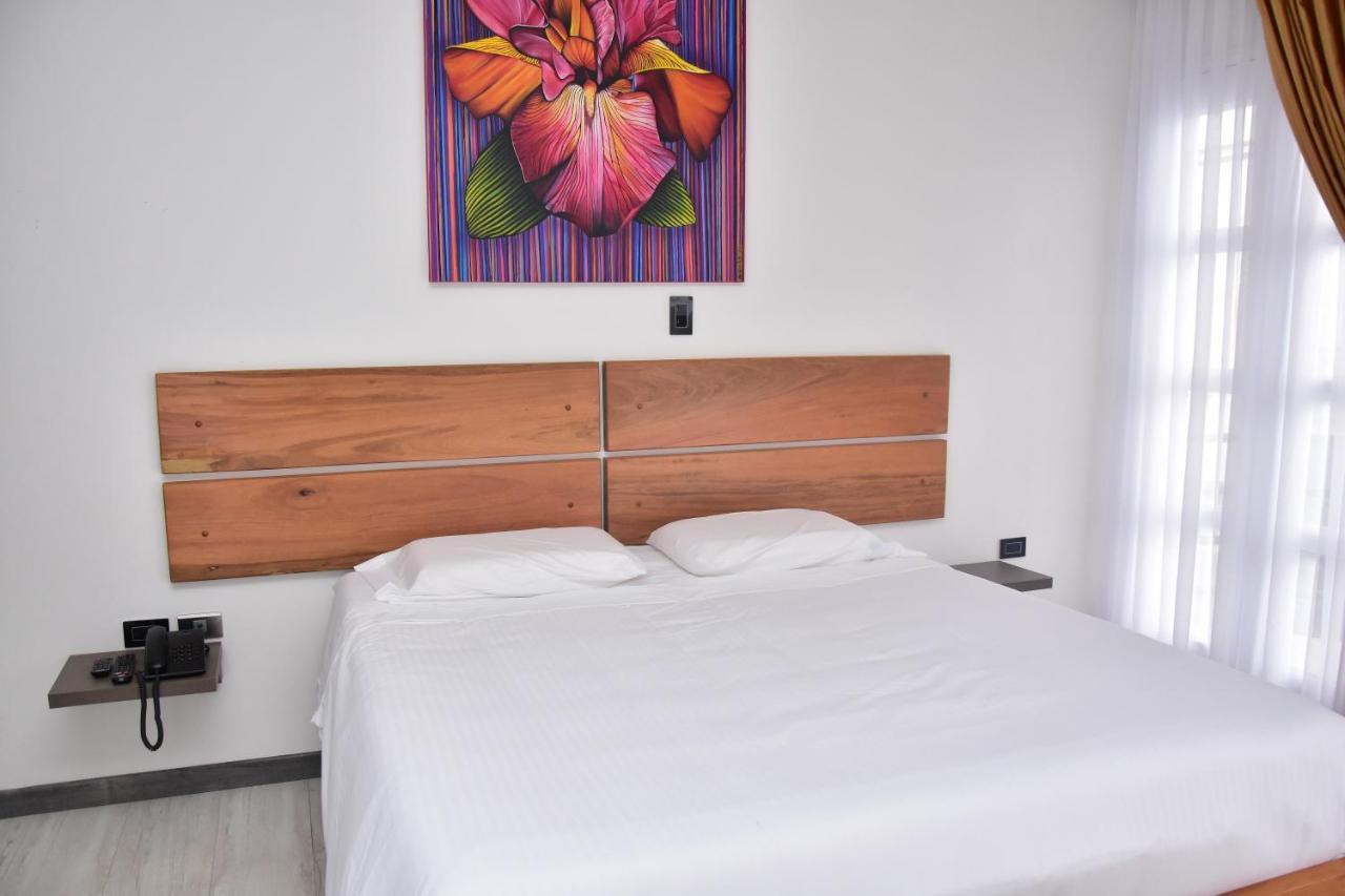 Hotel Valcon Santa Rosa de Cabal Luaran gambar